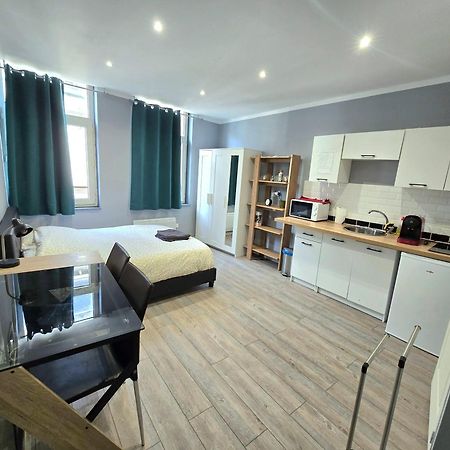 Appartement Hypercentre 301 +Wifi+Independant+ Cuisine Toilette Salle De Bain Privative Валансьен Экстерьер фото