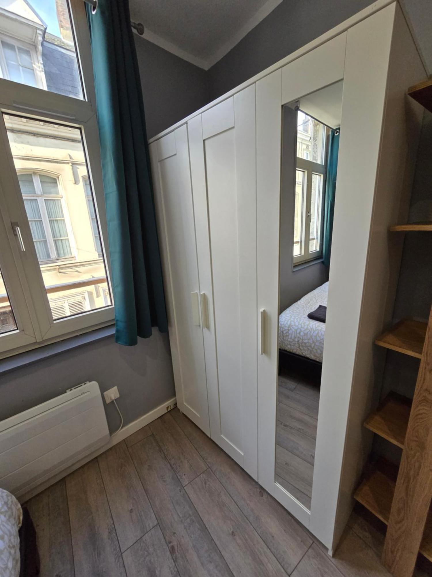 Appartement Hypercentre 301 +Wifi+Independant+ Cuisine Toilette Salle De Bain Privative Валансьен Экстерьер фото